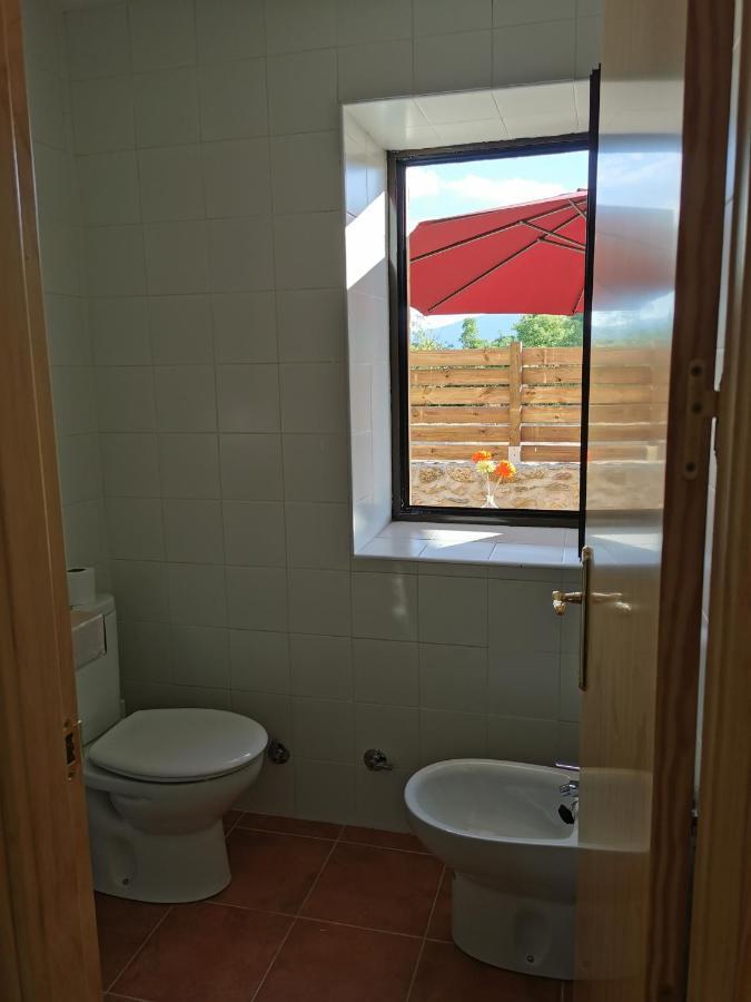 Casitas Pinilla Del Valle ภายนอก รูปภาพ